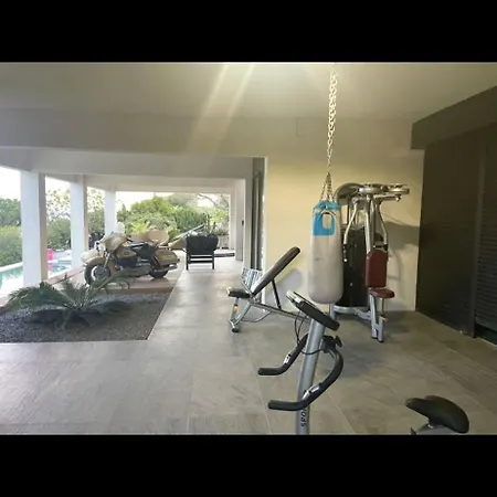 St Clair 2 Piscines Villa